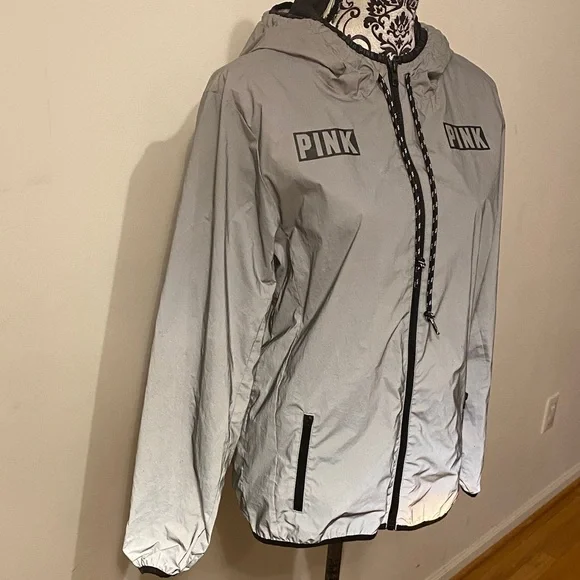 PINK Victoria's Secret Limited Edition Release 002 Reflective Jacket Size XS / S - Picture 7 of 16